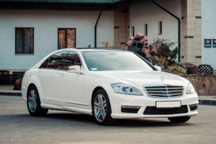 W221 белый
