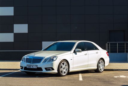 E-class белый