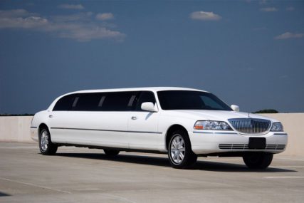Лимузин на 9 мест